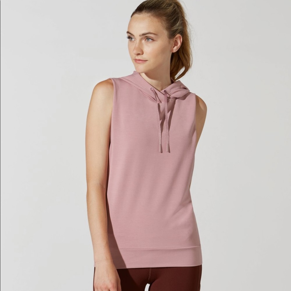 Lululemon Stronger As One SL Hoodie NWT